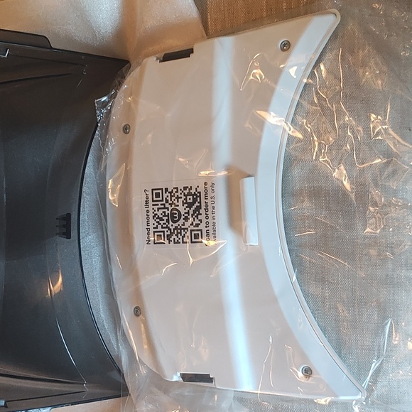 LITTER-HOPPER: LITTER ROBOT 4 FOR CATS - Picture 8 of 14